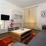 דירה Alkira - Via Txu Terrat *