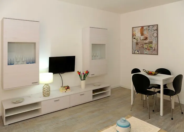 Apartman Alkira - Via Txu Terrat *